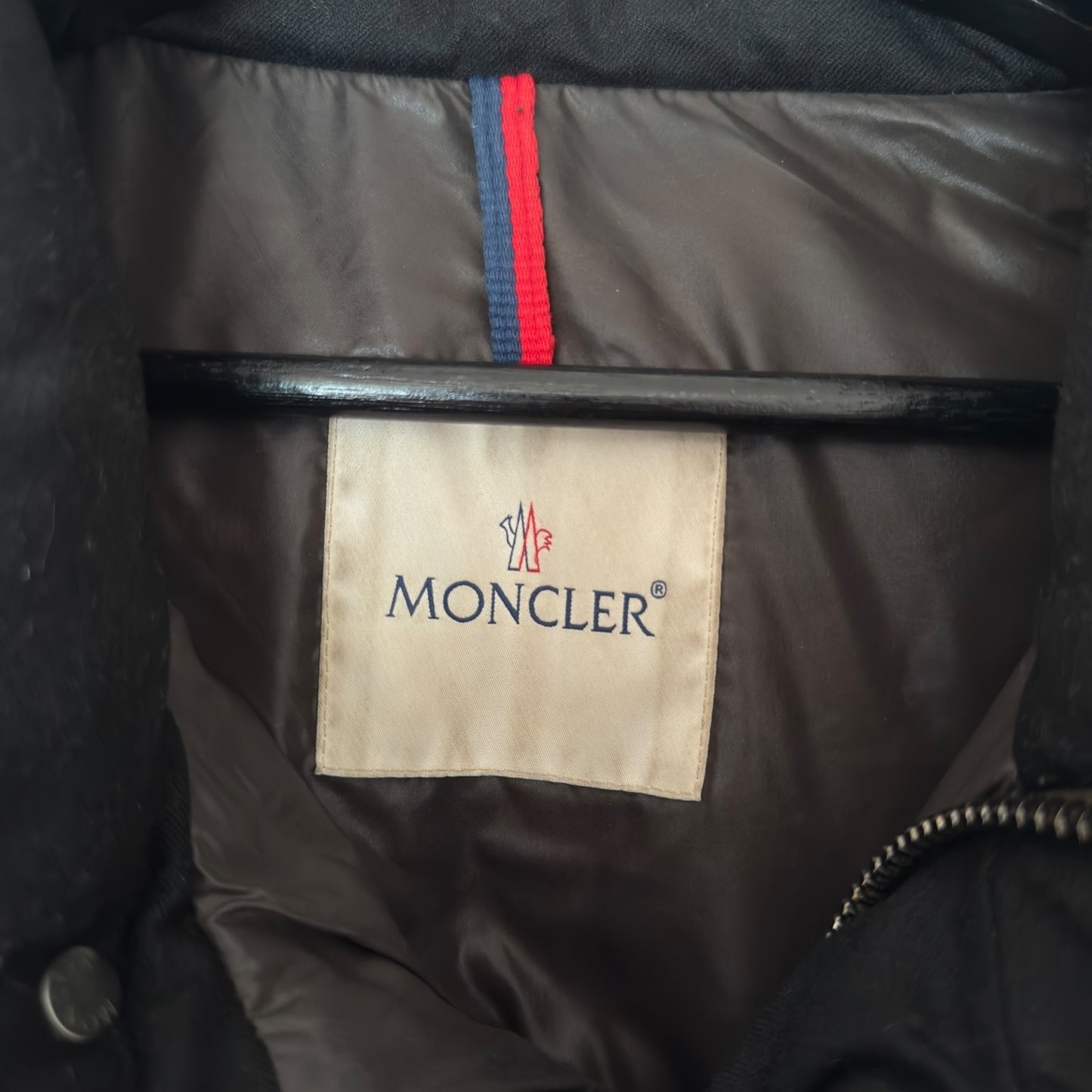 Moncler Aveillan