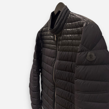 Moncler Cyr