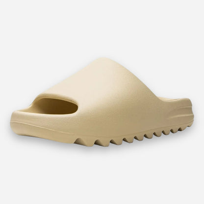 Yeezy Slide 'Bone'