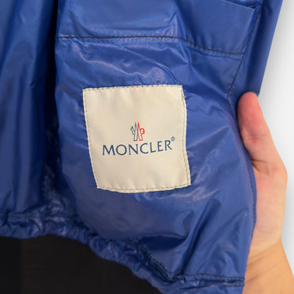 Moncler Jacke - Passt M/L